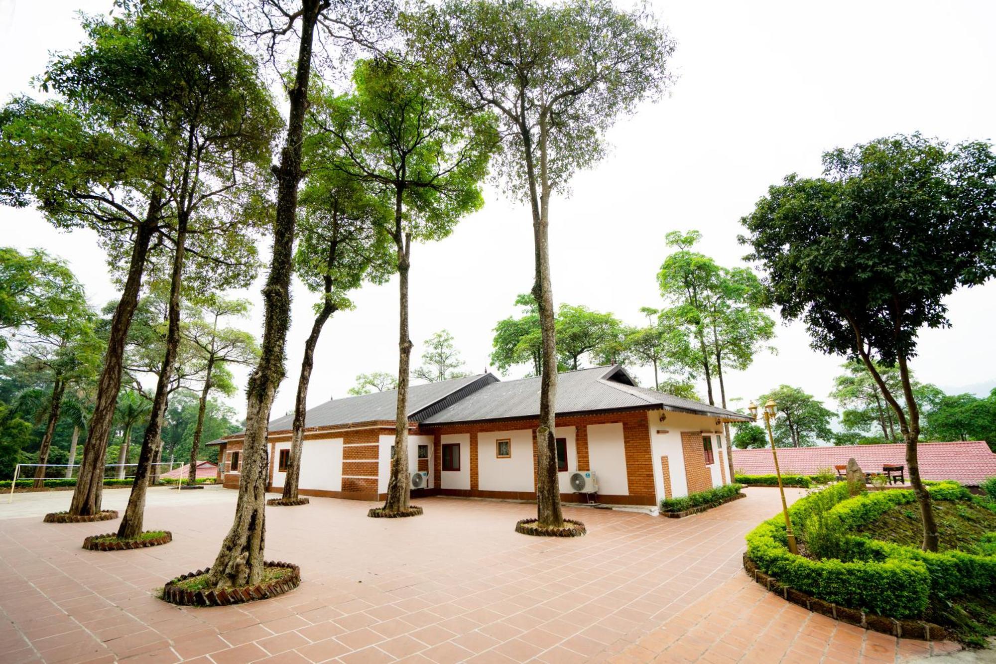 Paragon Resort Ba VI Xom Trong Exterior photo