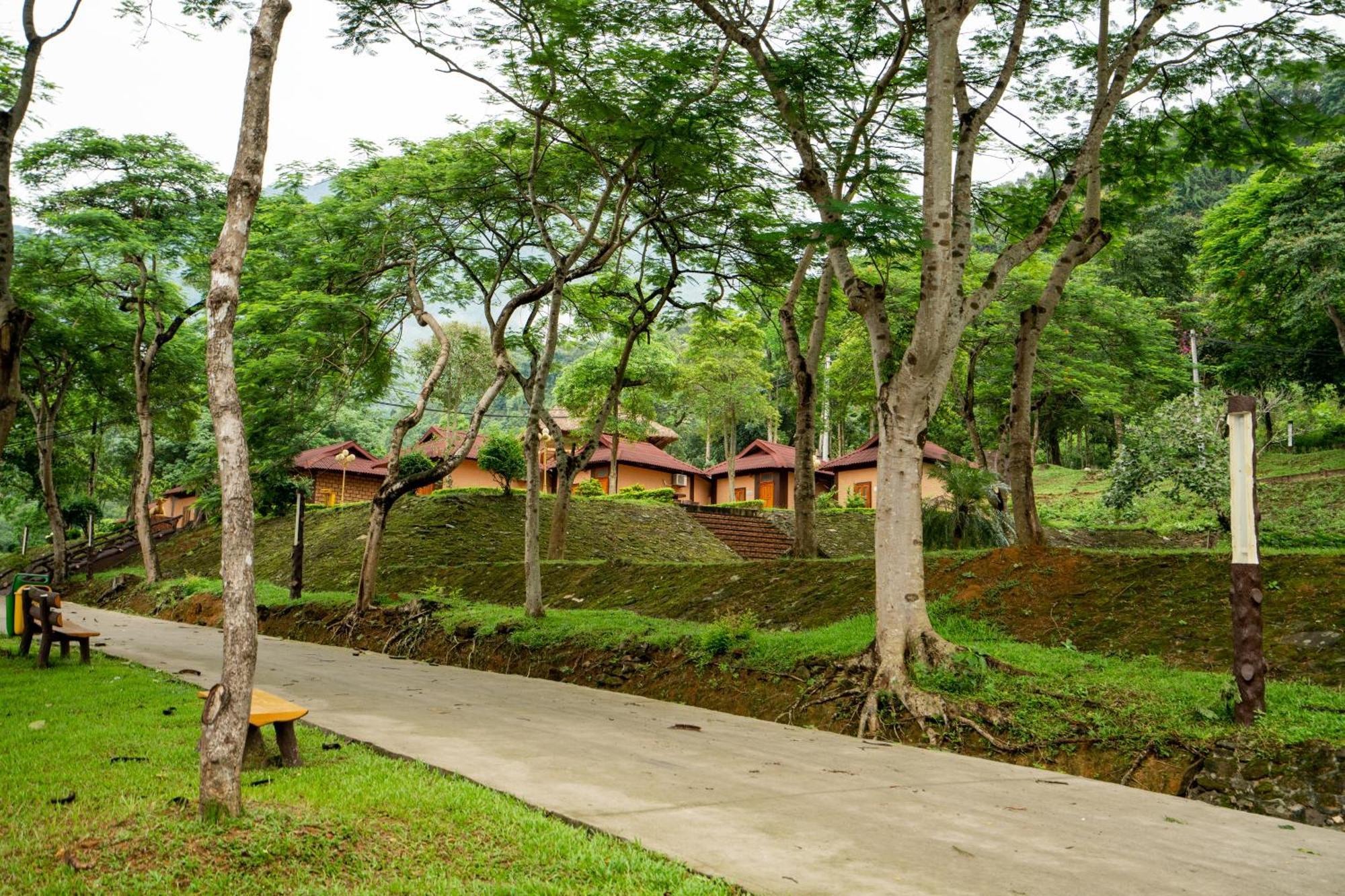 Paragon Resort Ba VI Xom Trong Exterior photo